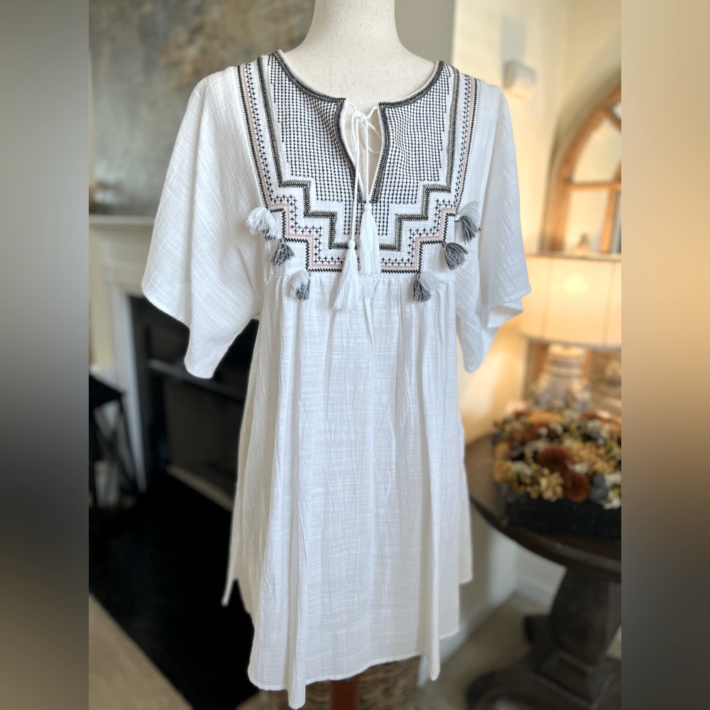 NWOT Never worn! J.CREW White/Black Beach Coverup Dress. Style C4352 size small
